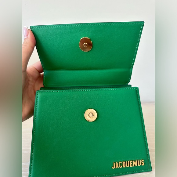 JACQUEMUS Le Chiquito Moyen - Picture 9 of 10